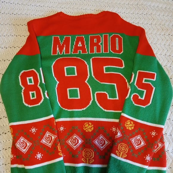 Super Mario Holiday Sweater - Picture 2 of 2